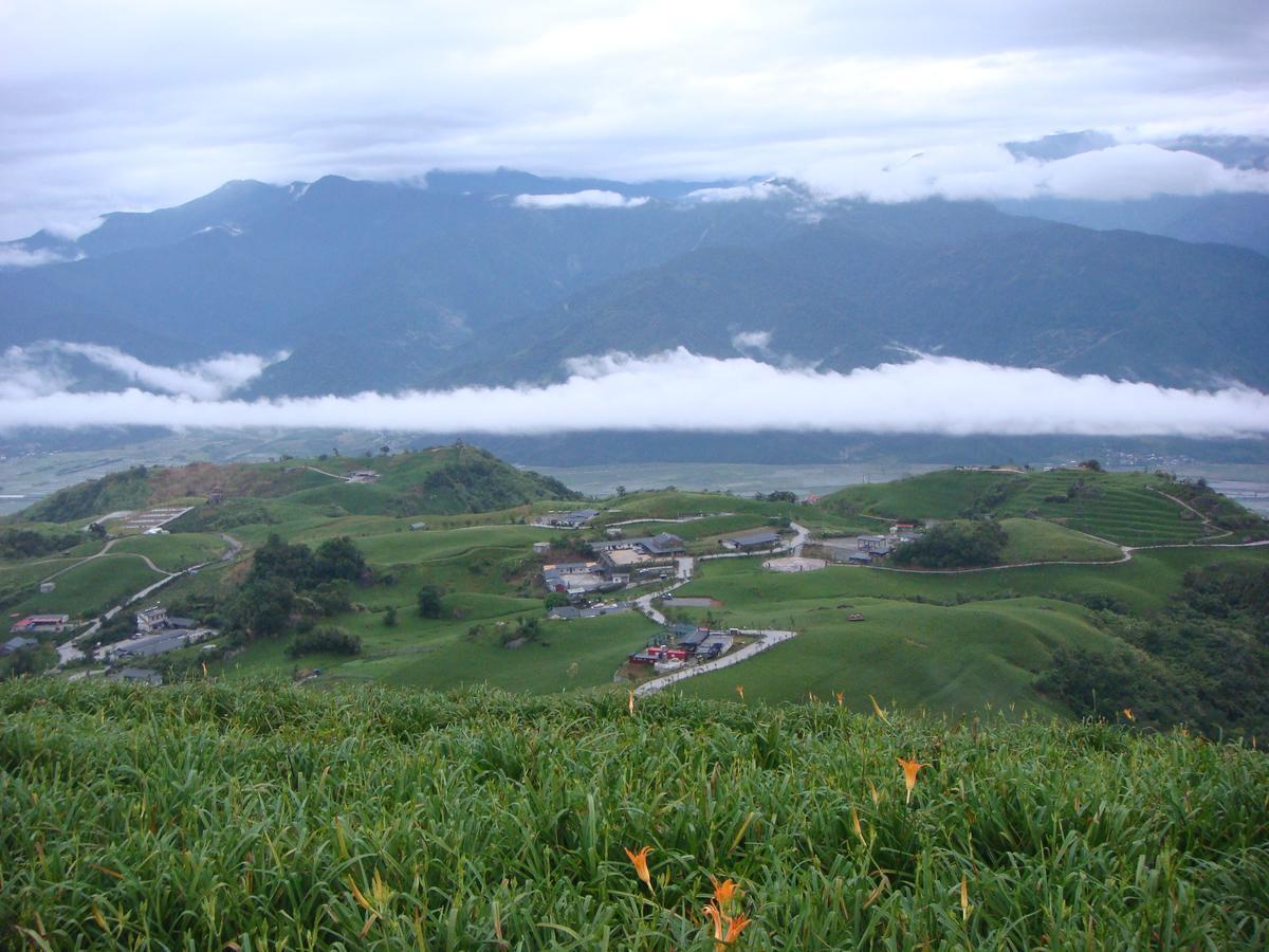 Jiu An Qing Jing Homestay Fuli Bagian luar foto